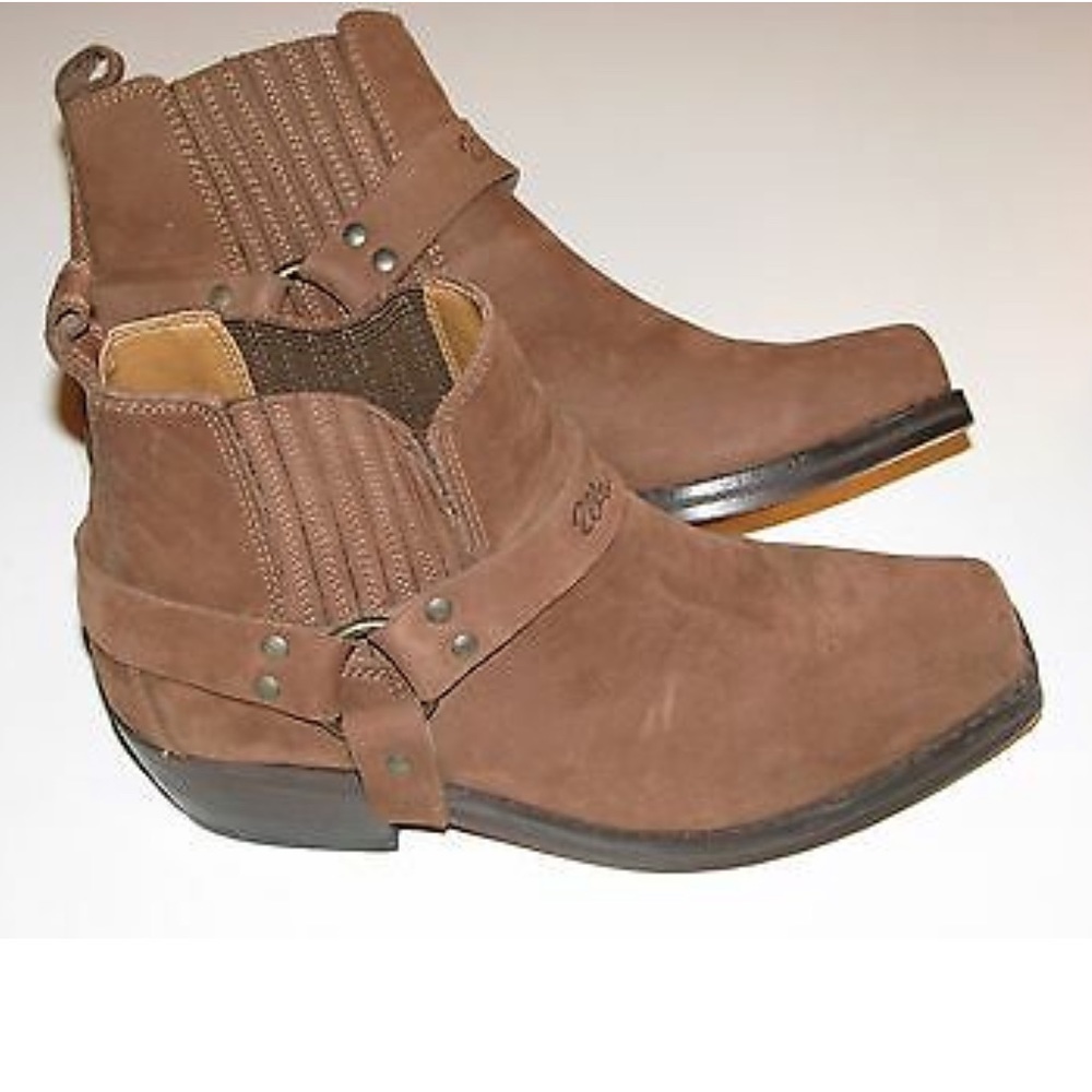 Wrangler Leather ankle booties size 9US / 39EU